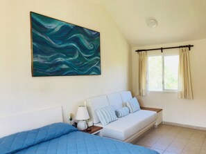 2 bedrooms, iron/ironing board, Internet, bed sheets - Quiet, relaxing 2-bedroom gated condo w/AC in Ixtapa - 3 blocks from the beach! (Ixtapa)