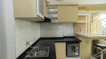 Two Bed Room Full Furnished and Netflix | Private kitchen