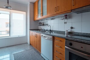 Microwave, oven, stovetop, dishwasher - OceanGreen Matosinhos - EcoHost (Matosinhos)