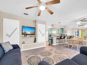 Condo, 1 Queen Bed with Sofa bed (Gulf Highlands 116O) | Living area | TV - Gulf Highlands 1160 (Panama City Beach)