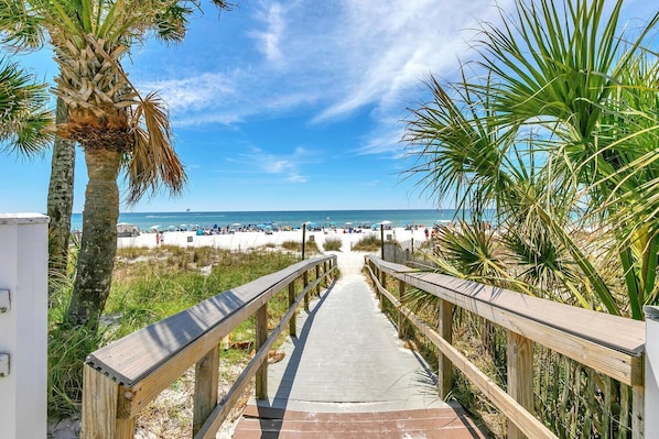 Condo, 1 cama Queen size y sofá cama (Gulf Highlands 116O) | Playa