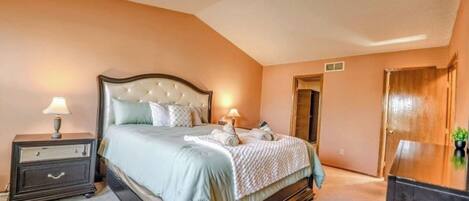 4 chambres, bureau, fer et planche à repasser, Wi-Fi gratuit