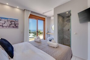 WiFi, bed sheets - Villa Aquarella by Villa Plus (Sissi)