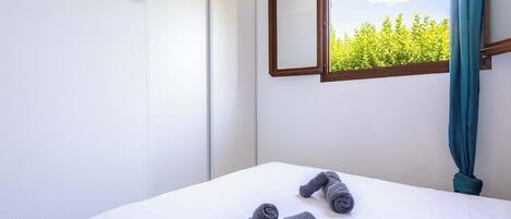 2 habitaciones, wifi y ropa de cama