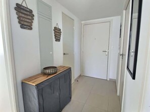 Interior - Loggia Verde – Apartment with Terrace (Sérignan)