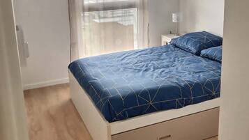 3 bedrooms, WiFi, bed sheets