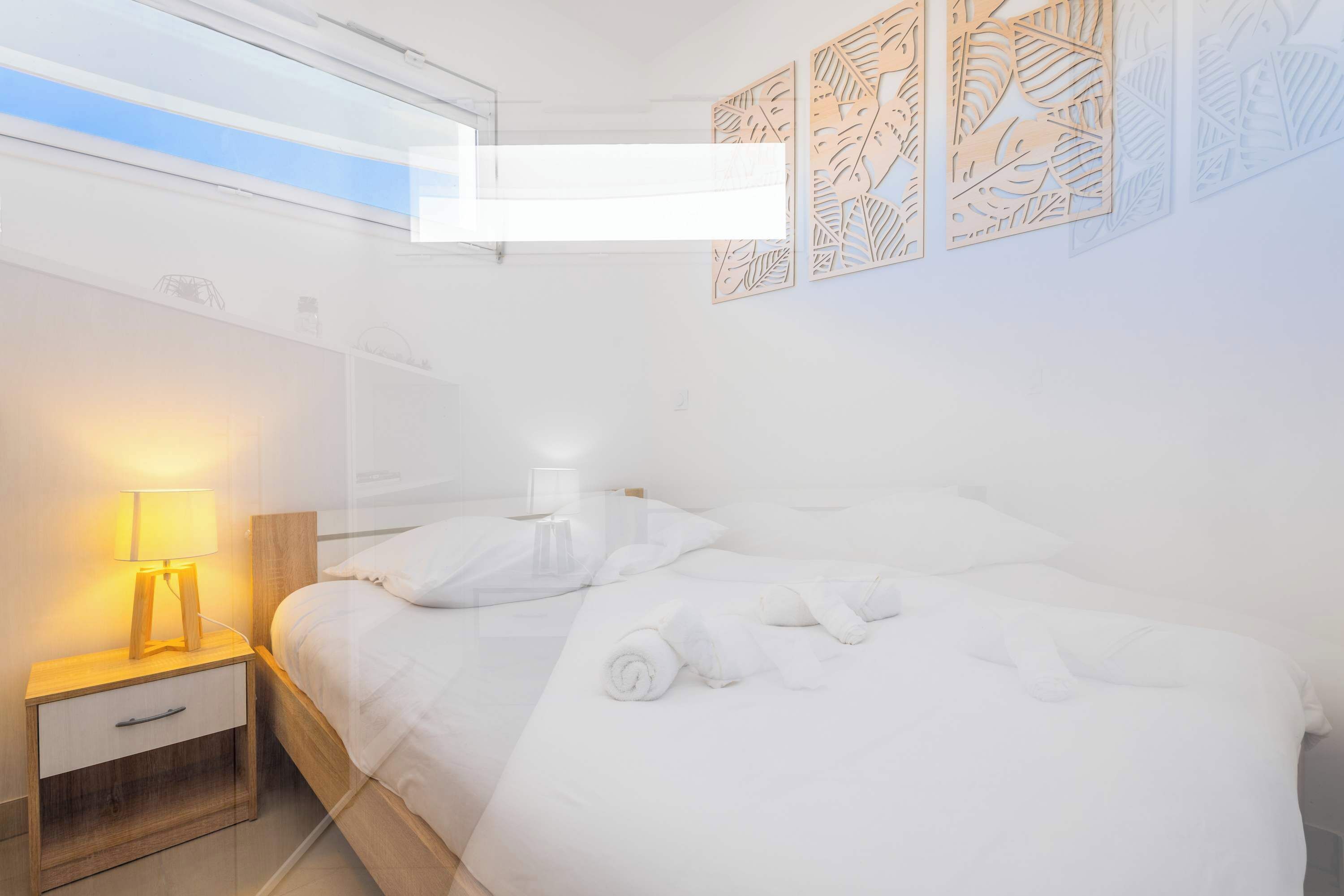2 bedrooms, iron/ironing board, travel cot, WiFi