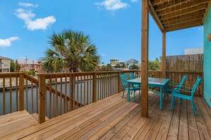 Casa, varias camas (Coastal Cottage) | Restaurante al aire libre