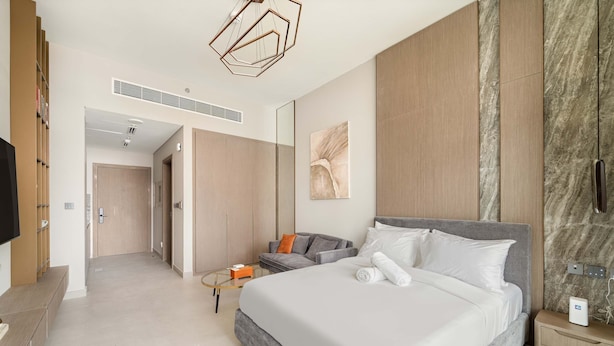 Apartment | 1 bedroom, high-speed internet - Elegant Studio With Rooftop Pool and Gym in JVC (Dubai)