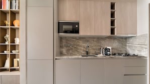 Apartment | 1 bedroom, high-speed internet - Elegant Studio With Rooftop Pool and Gym in JVC (Dubai)