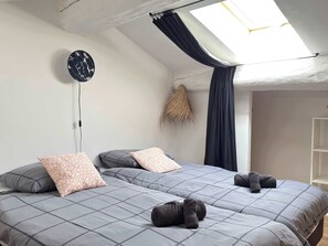 3 dormitorios, tabla de planchar con plancha, wifi y ropa de cama