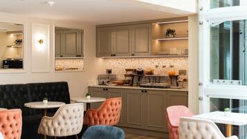 Desayuno continental incluido todos los días