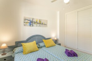 1 bedroom, iron/ironing board, WiFi, bed sheets - Vacation 'Los Mangueros Beach 37 - Mogán' with Mountain View, Wi-Fi and Air Conditioning (Puerto de Mogán)