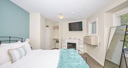 Nine Vines Hotel