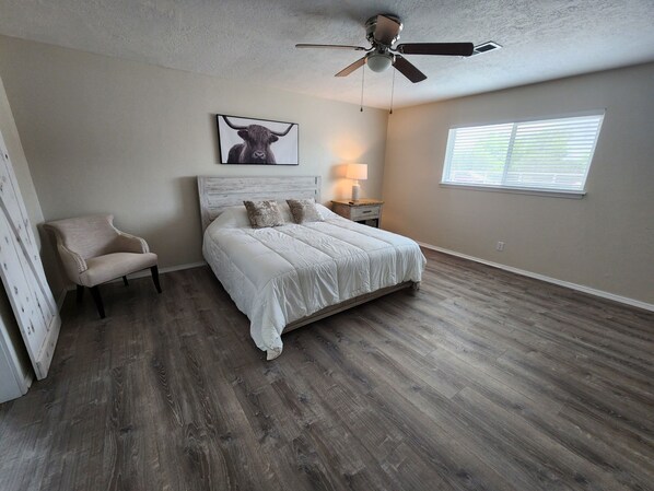 3 bedrooms, WiFi, bed sheets