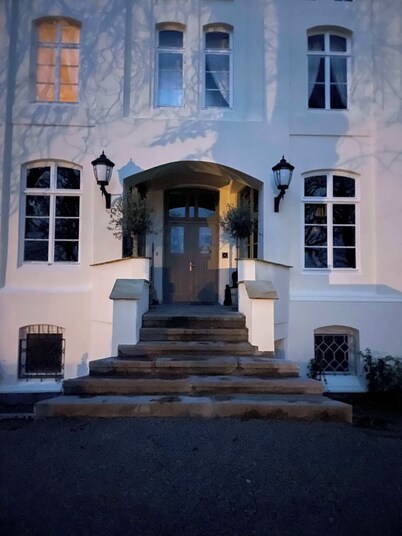 Your castle vacation at Gut Roge App. No. 3 Friedrich I. v. Lienen