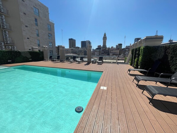 Apartment, 1 Bedroom, Accessible, Smoking | Pool | Outdoor pool
