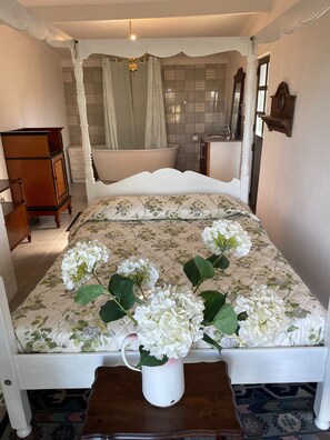 Room, 1 Bedroom, Smoking, Patio | 1 bilik tidur