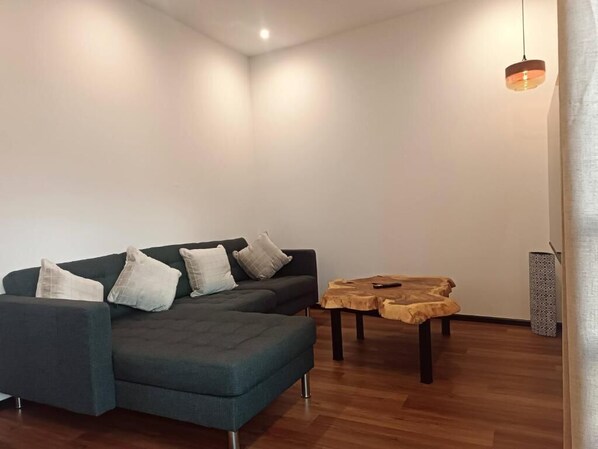 Apartment, Pool View | Living area - Chawengdeep (Chang Wat Surat Thani)