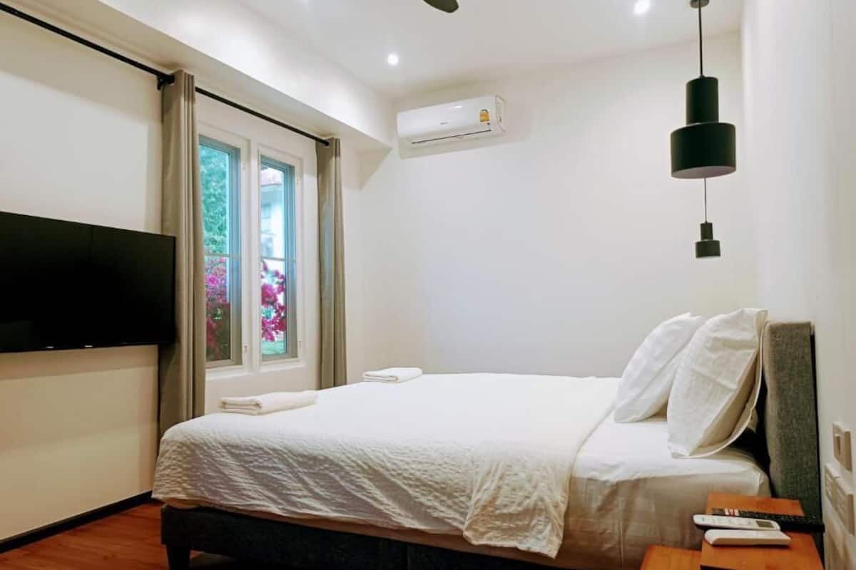 Apartment, Pool View | In-room safe, blackout drapes, free WiFi