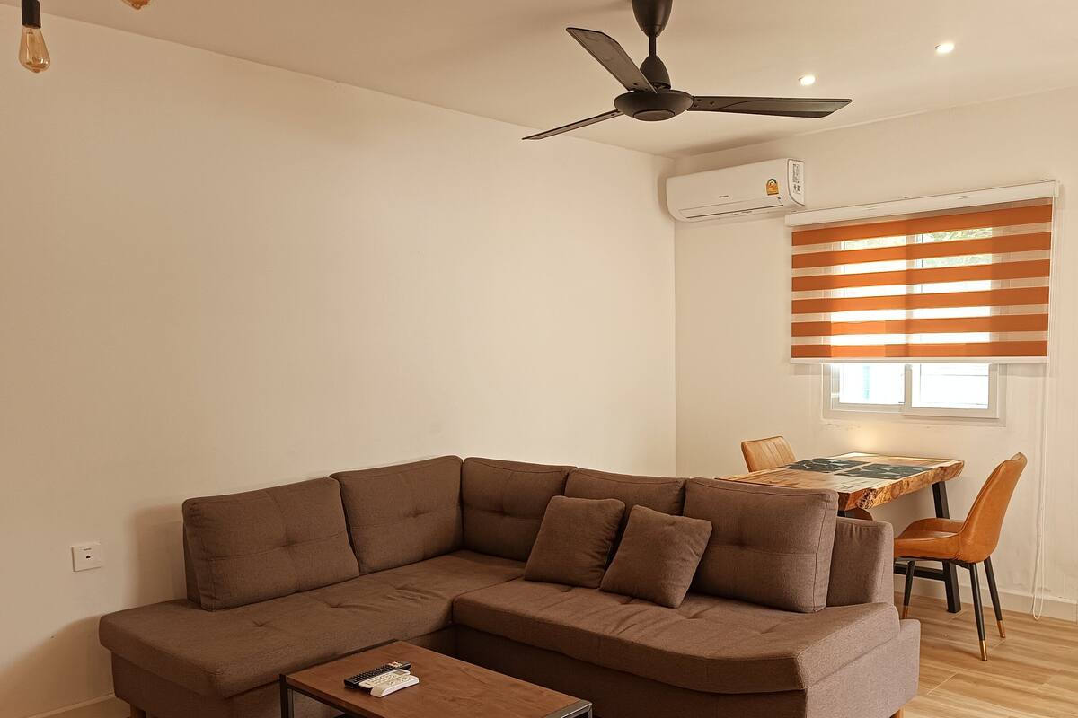 Bungalow, Lanai, Pool View | In-room dining