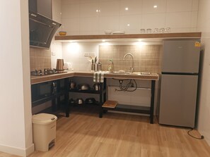 Bungalow, Lanai, Pool View | Private kitchen - Chawengdeep (Chang Wat Surat Thani)