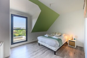 4 habitaciones, tabla de planchar con plancha y wifi gratis