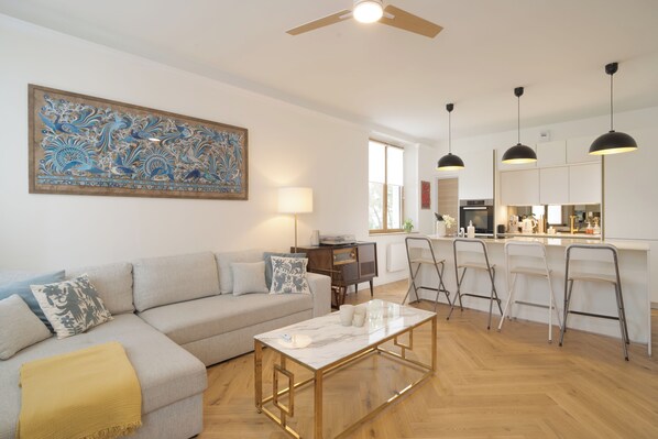 Smart TV - Apartment Villa Toki Ona (Antibes)