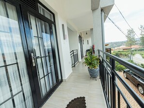 Exterior detail - Immaculate one Bedroom Apartment in Kanombe Kigali (Kigali)