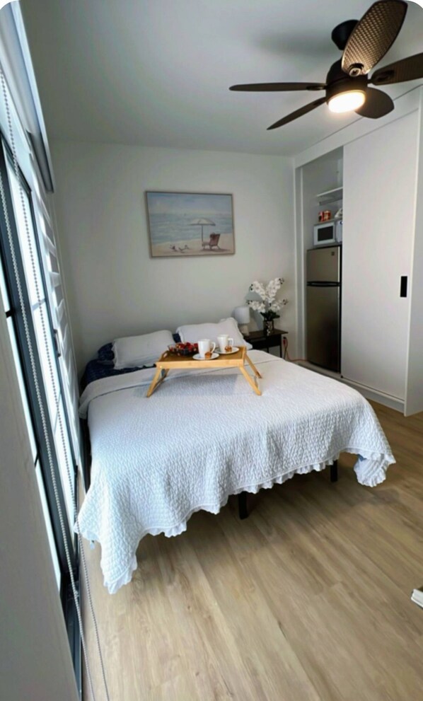 1 bedroom, iron/ironing board, WiFi, bed sheets