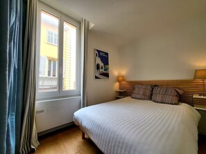 1 sovrum, strykjärn/strykbräda, gratis wi-fi och sängkläder