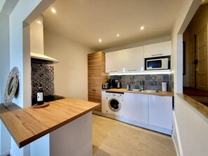 Fridge, microwave, oven, dishwasher - L'Aiguillon Antibois - Proche Port (Antibes)