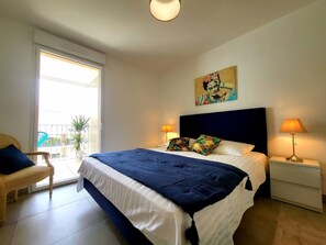 2 chambres, fer et planche à repasser, Wi-Fi gratuit, draps fournis