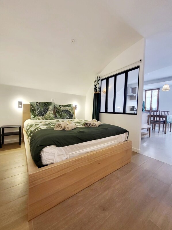 1 chambre, fer et planche à repasser, Wi-Fi gratuit, draps fournis