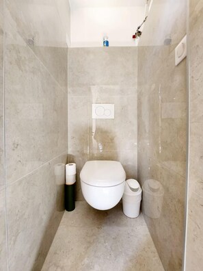 Hair dryer, towels