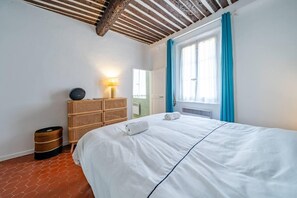 2 Schlafzimmer, Bügeleisen/Bügelbrett, kostenloses WLAN, Bettwäsche