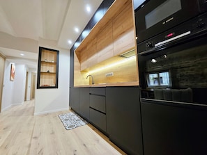 Fridge, microwave, oven, dishwasher