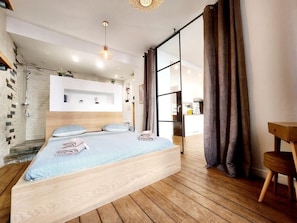 1 chambre, fer et planche à repasser, Wi-Fi gratuit, draps fournis