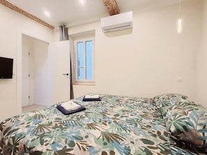 1 chambre, Wi-Fi gratuit, draps fournis