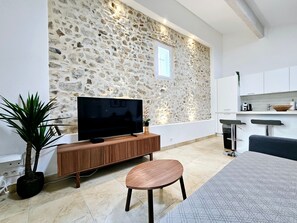 2 bedrooms, iron/ironing board, free WiFi, bed sheets - Les Casemates Antiboises - Jolie T3 proche port (Antibes)