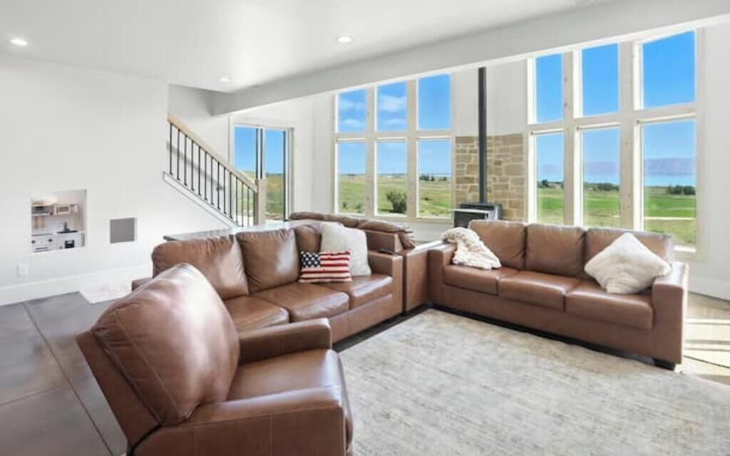 Smart TV y futbolito 