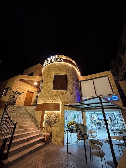 VillaRosa Luxury Boutique