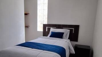 Standard Single Room | Free WiFi