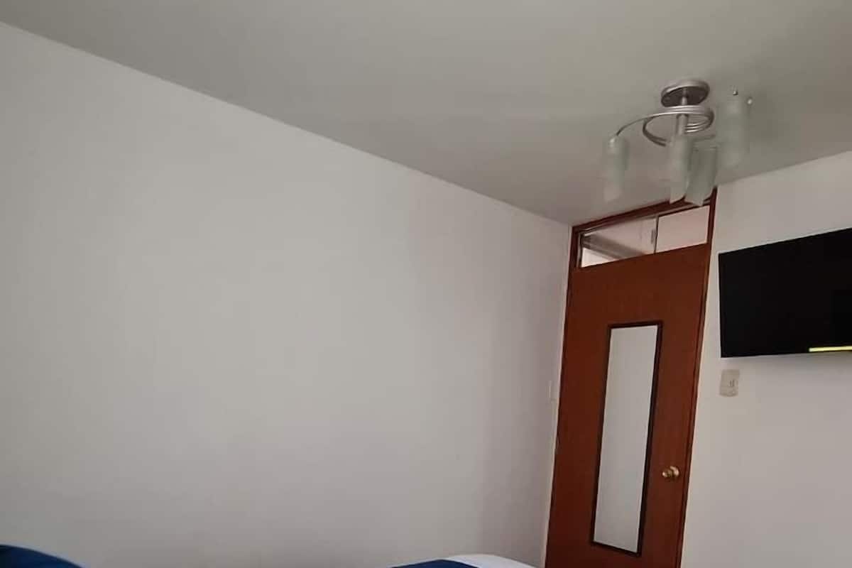 Standard Single Room | Free WiFi