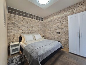1 chambre, bureau, fer et planche Ă repasser, accĂšs au Wi-Fi (inclus)
