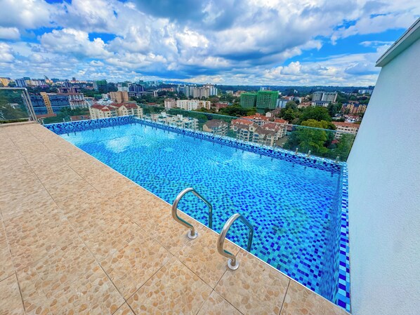 Udendørs pool
