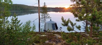 Luxury Off-Grid Dream in Hamra National Park.