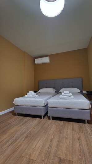 Desk, iron/ironing board, free WiFi, bed sheets