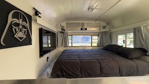 1 habitación, wifi y ropa de cama