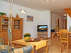 Télévision, lecteur de DVD, chaßne hi-fi